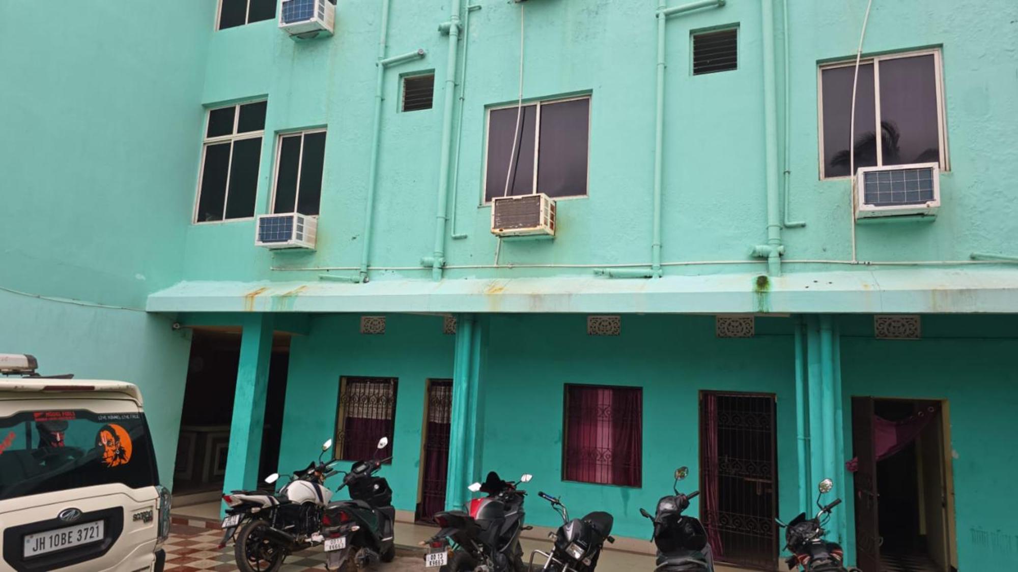 Hotel D2 Holiday Inn -Near Niladri Sea Beach - Puri - Official Verified Ngoại thất bức ảnh