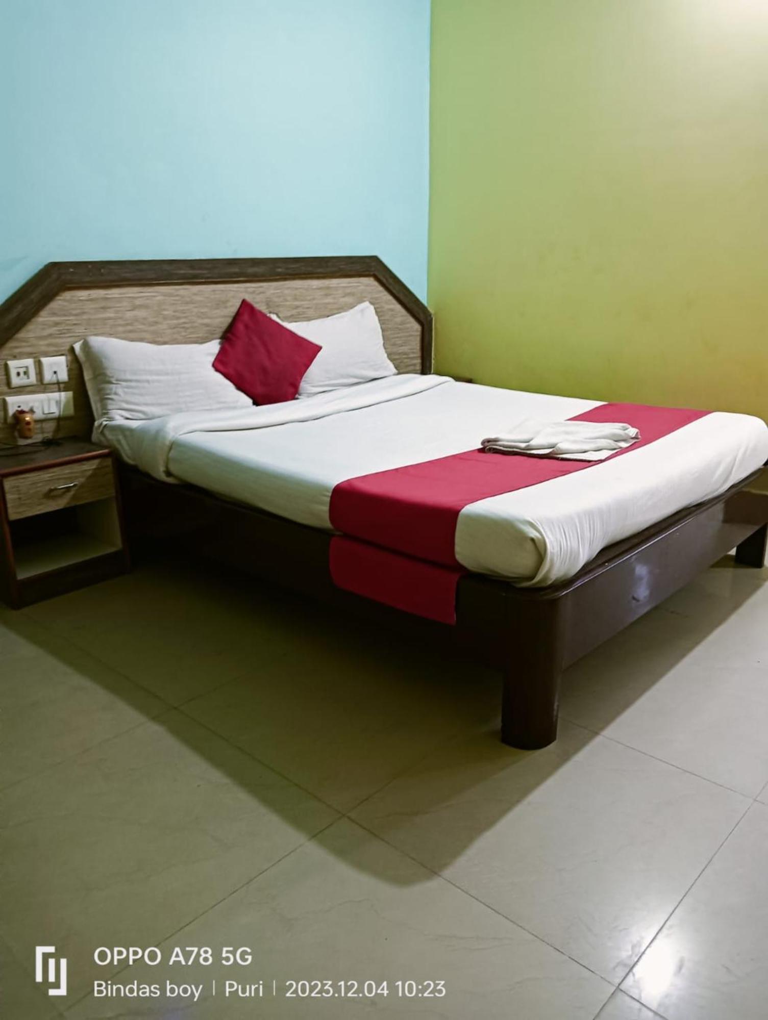 Hotel D2 Holiday Inn -Near Niladri Sea Beach - Puri - Official Verified Ngoại thất bức ảnh